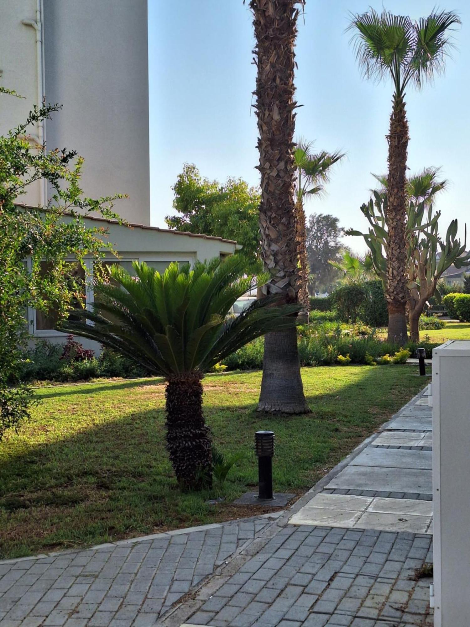 Boheme B6 Sunrise Beach Gastria Exterior foto