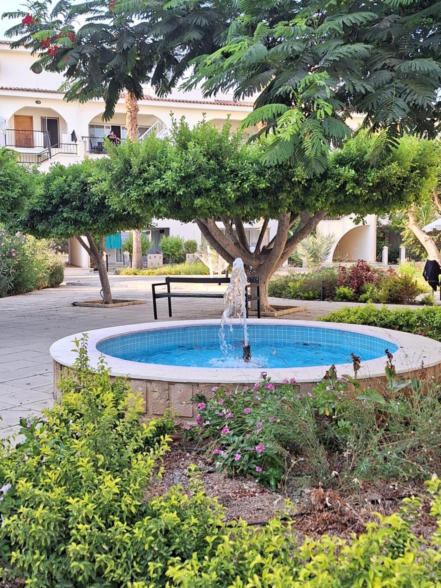 Boheme B6 Sunrise Beach Gastria Exterior foto