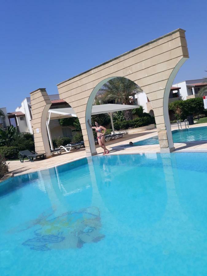 Boheme B6 Sunrise Beach Gastria Exterior foto
